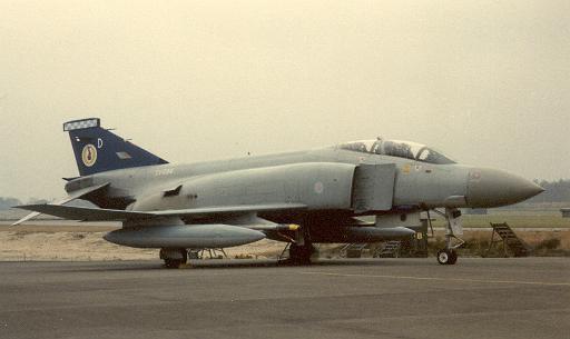 1990-12 F4.jpg